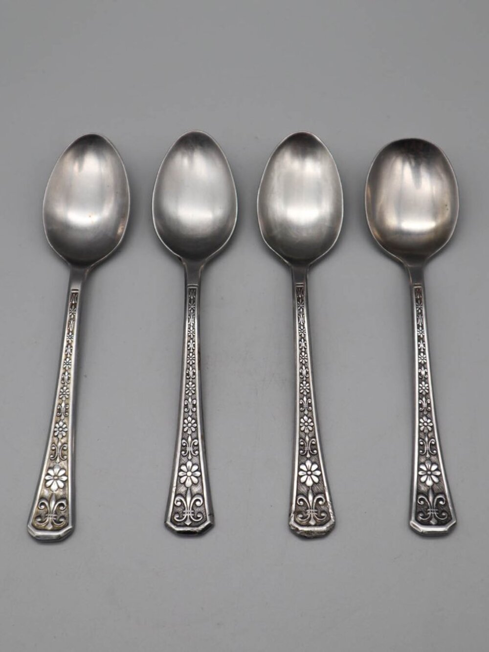Interpur Florenz Stainless Steel Flatware Japan 3 Teaspoons 1 Sugar Spoon Floral